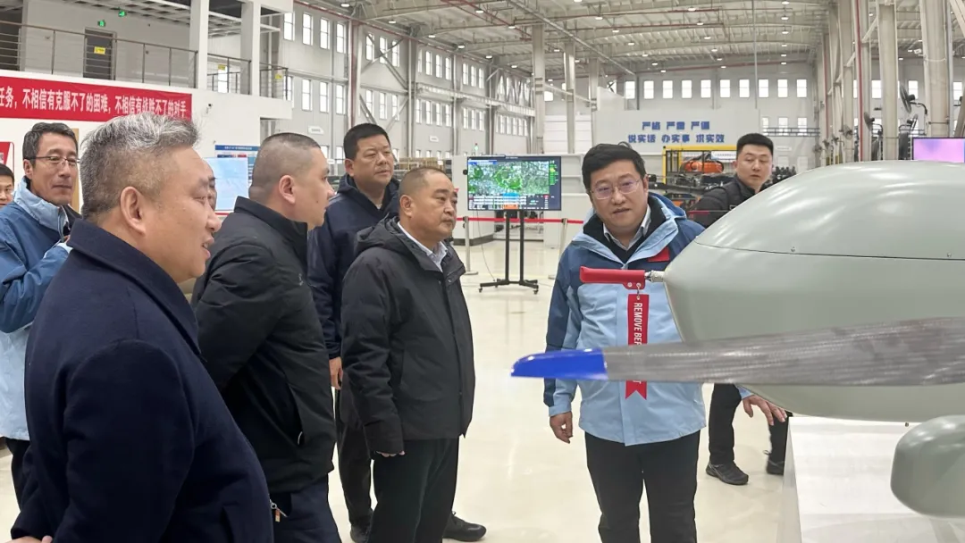  【集團動態】攜手共探低空經濟新藍海，東楚投資集團赴時代飛鵬考察交流